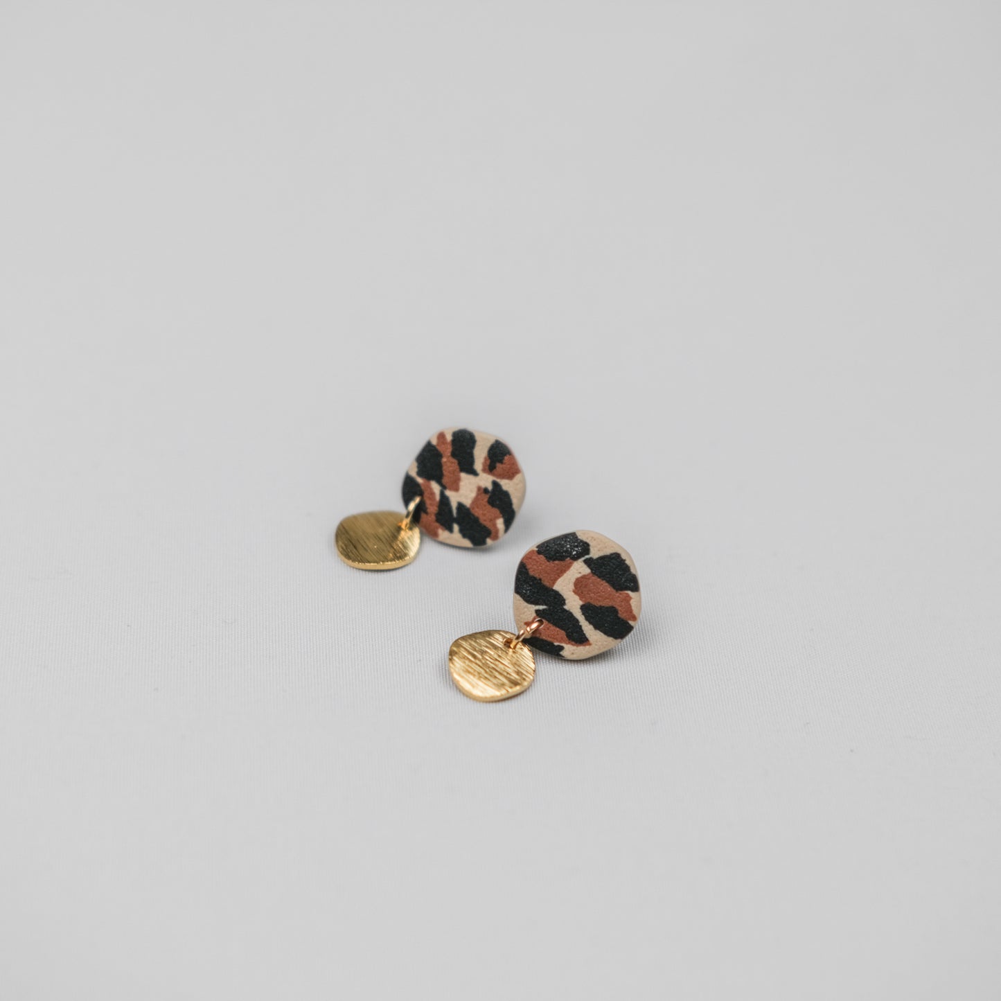 Schmuckteller + Ohrstecker 'Leo'