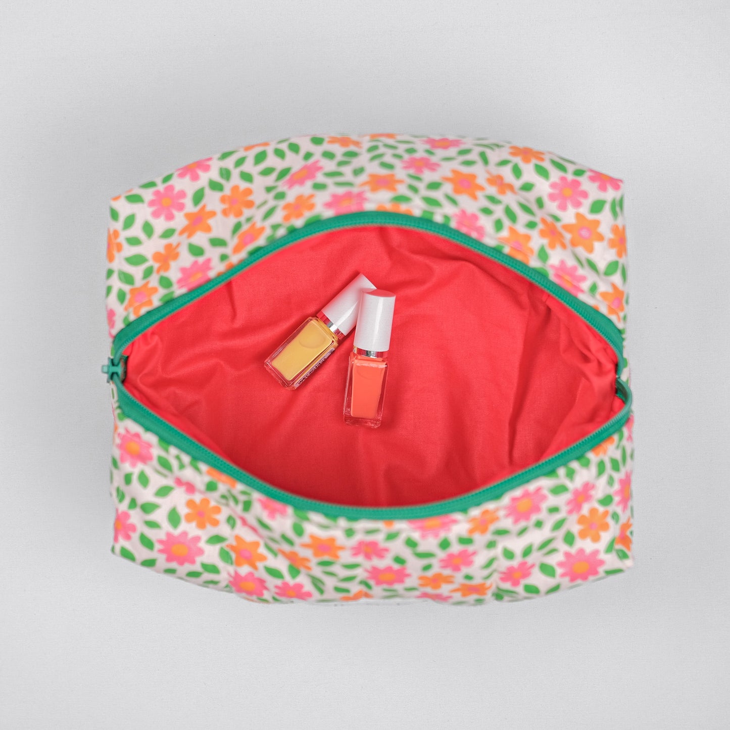 Farbenfrohe Kosmetiktasche